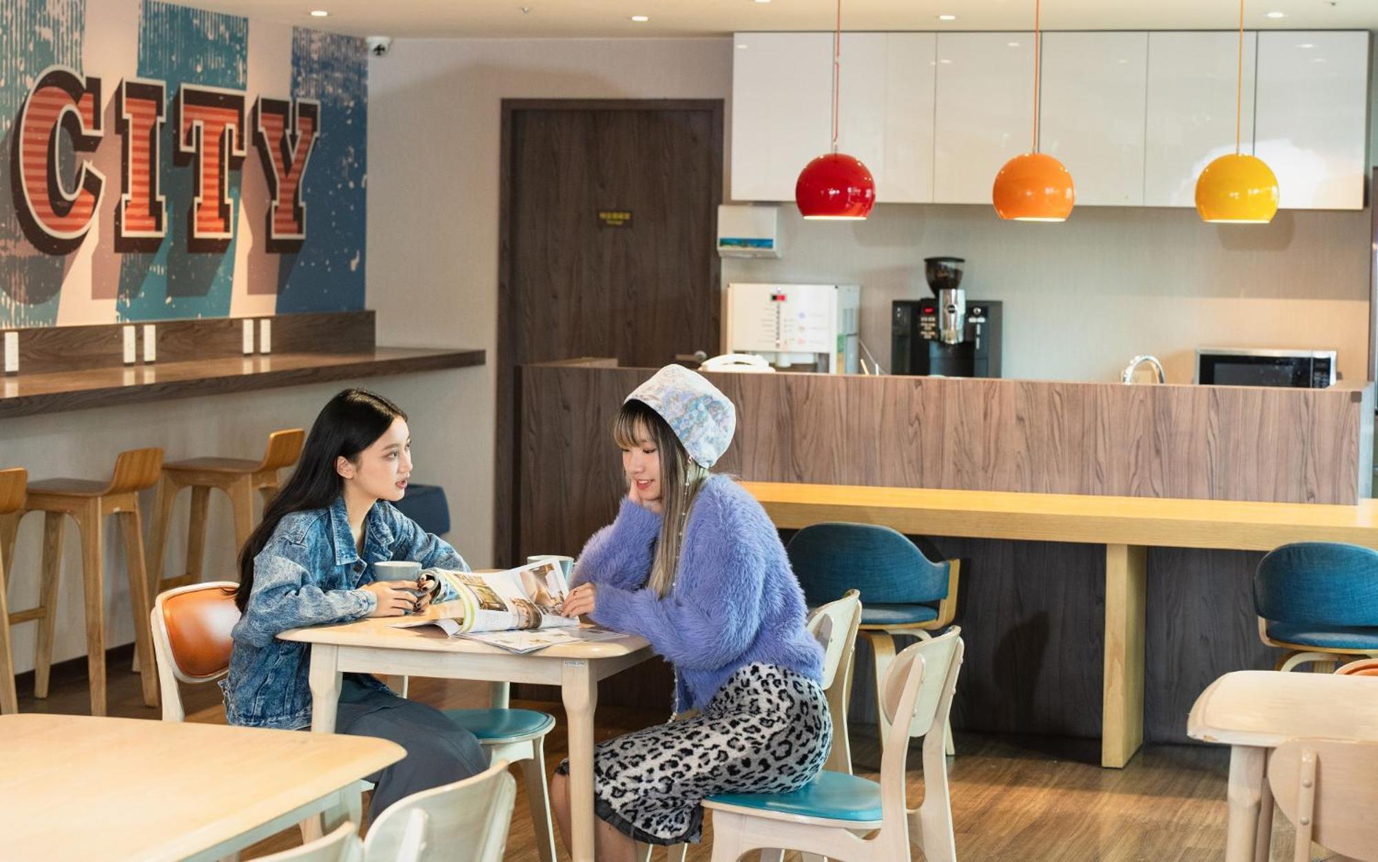 Park City Inn & Hostel Yonghe Bagian luar foto
